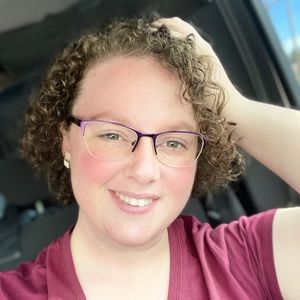 Meet your Posher, Megan